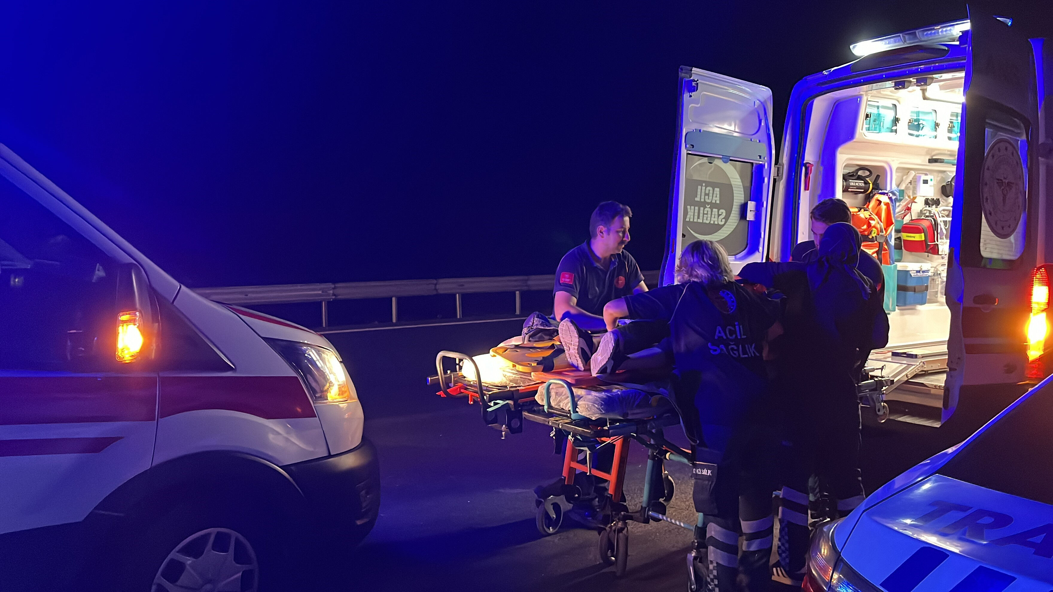 Düzce'de feci tır kazası! Çok sayıda yaralı var - 3. Resim