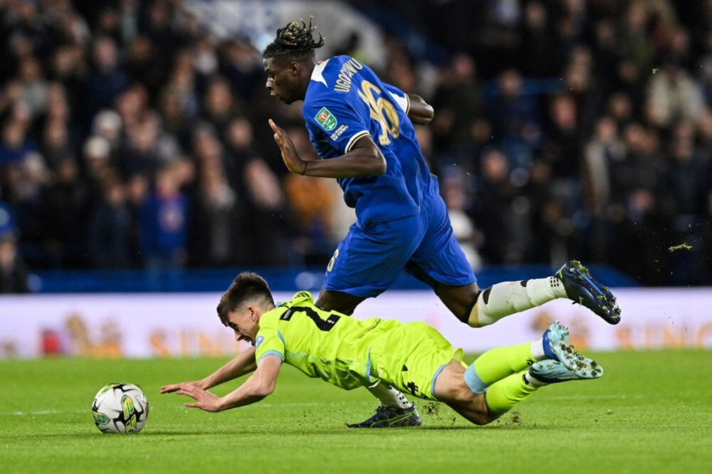 Fenerbahçe transferde rotayı Chelsea'ye çevirdi! Mourinho devreye girdi Fenerbahçe transferde rotayı Chelsea'ye çevirdi! Mourinho devreye girdi - 2. Resim