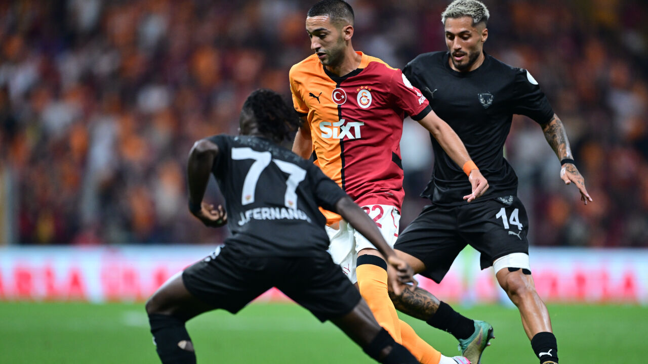 Galatasaray, son dakikada kazandı! Batshuayi ve Icardi, Hatayspor karşısında 3 puanı getirdi - 3. Resim