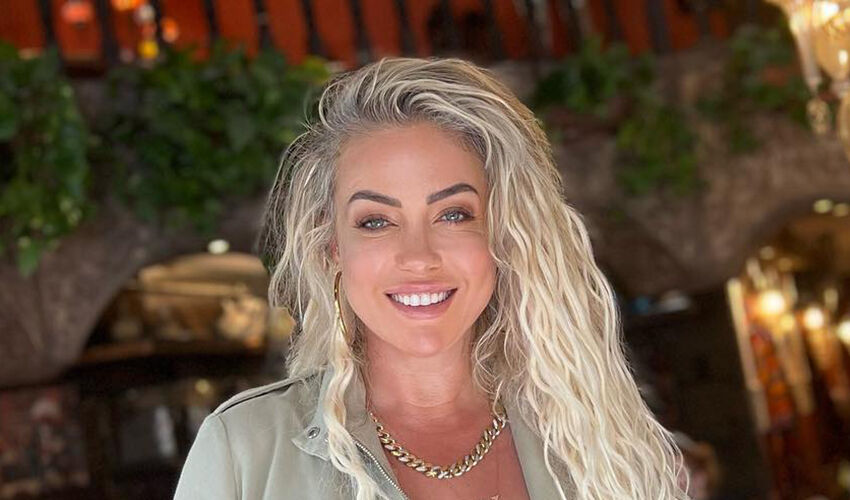 “Herkes gitmek zorunda değil” diyen Yeliz Yeşilmen Bodrum fiyatları yorumuyla tepki çekti - 1. Resim