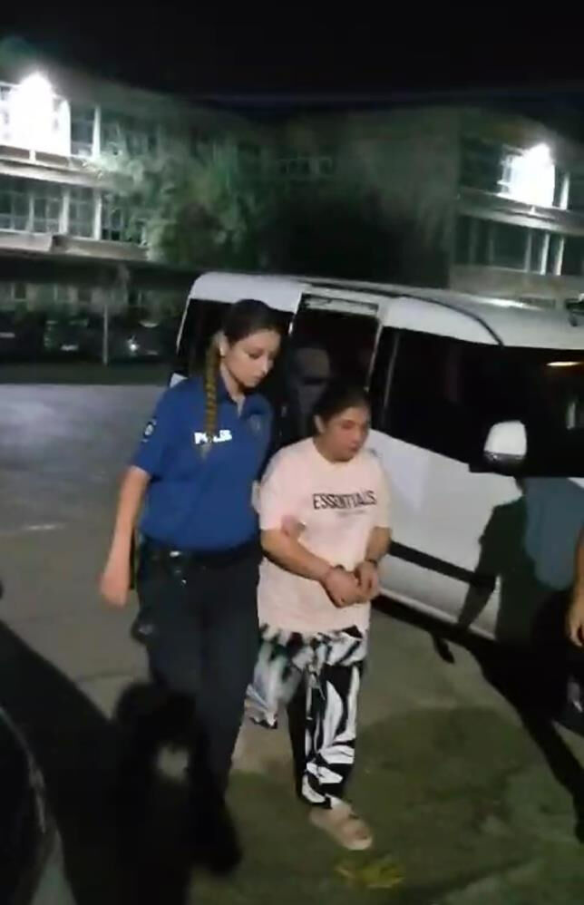 Polisten suç makinesine film gibi operasyon! Adana'dan Bursa'ya kadar aynı otobüste yolculuk Polisten suç makinesine film gibi operasyon! Adana'dan Bursa'ya kadar aynı otobüste yolculuk - 1. Resim