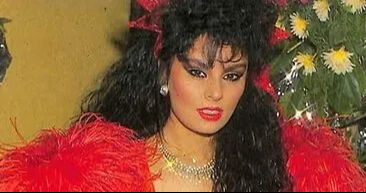 Serpil Çakmaklı ve Yalçın Dümer'in kızının son hali görenleri şaşırttı Serpil Çakmaklı ve Yalçın Dümer'in kızının son hali görenleri şaşırttı - 3. Resim