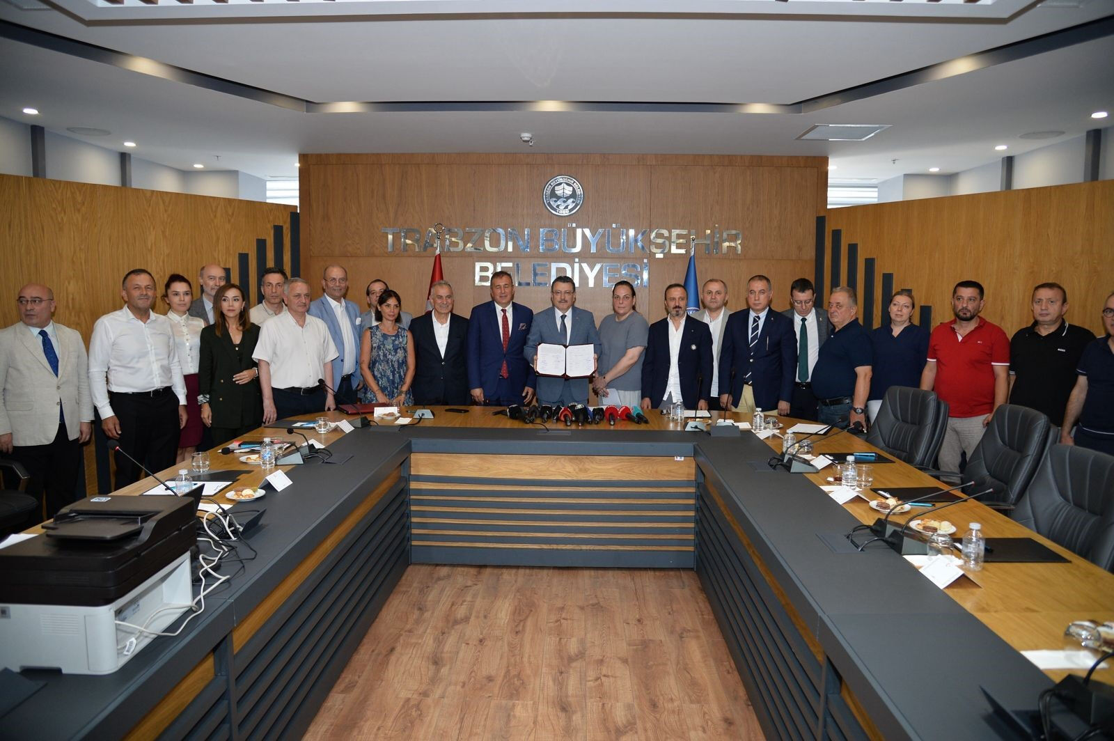 Tiftis'ten Trabzon'a sağlık k&ouml;pr&uuml;s&uuml; oluşturuluyor! Direkt u&ccedil;uşlar yakında başlayacak - 2. Resim