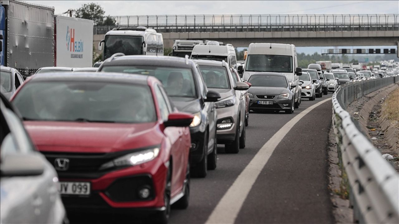 Milyonlarca araç sahibini ilgilendiriyor! Zorunlu trafik sigortası zam oranı belli oldu