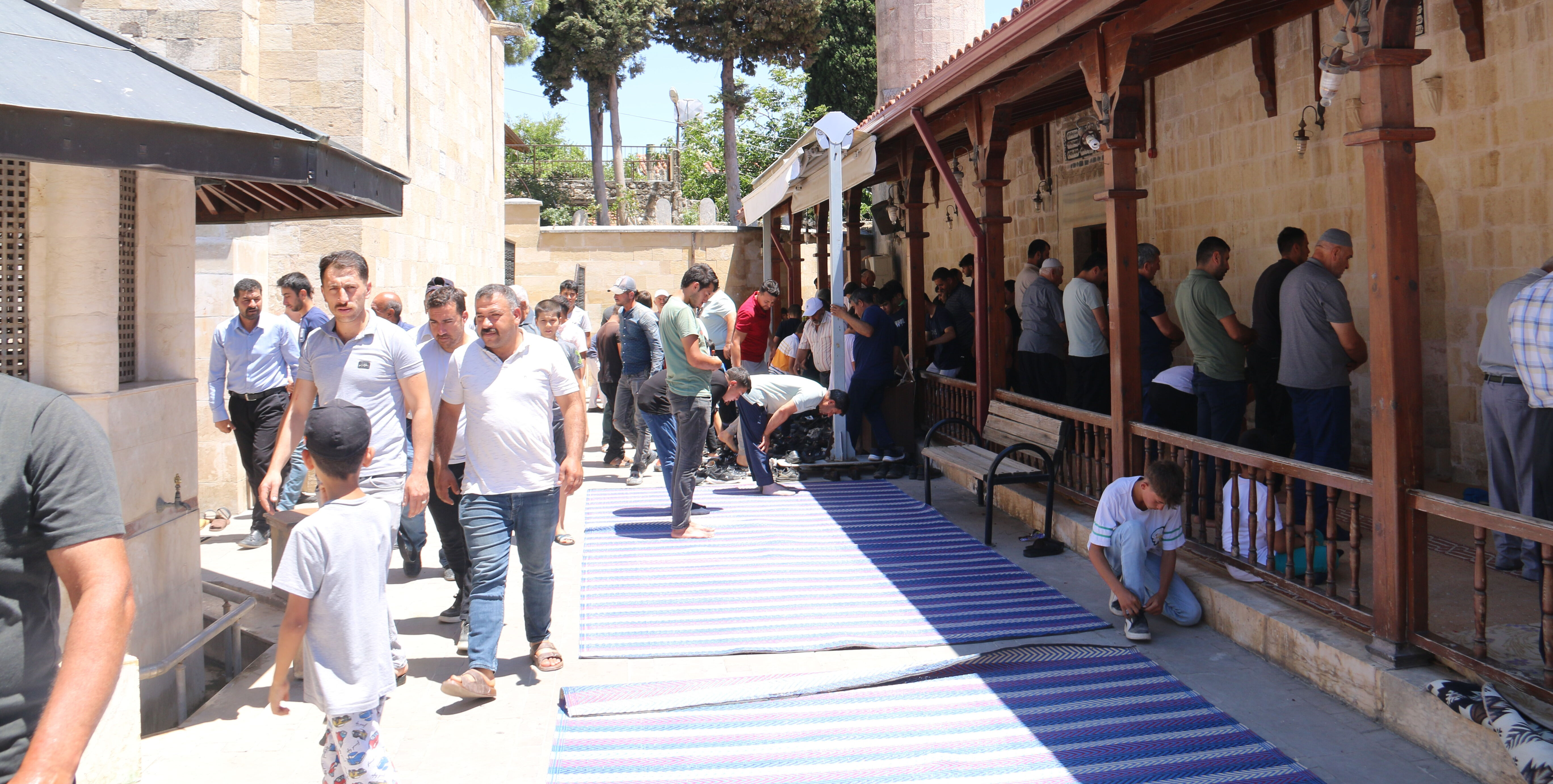 'Asrın felaketi' sonrası akın ettiler! Nüfusu 10 kat birden arttı - 2. Resim