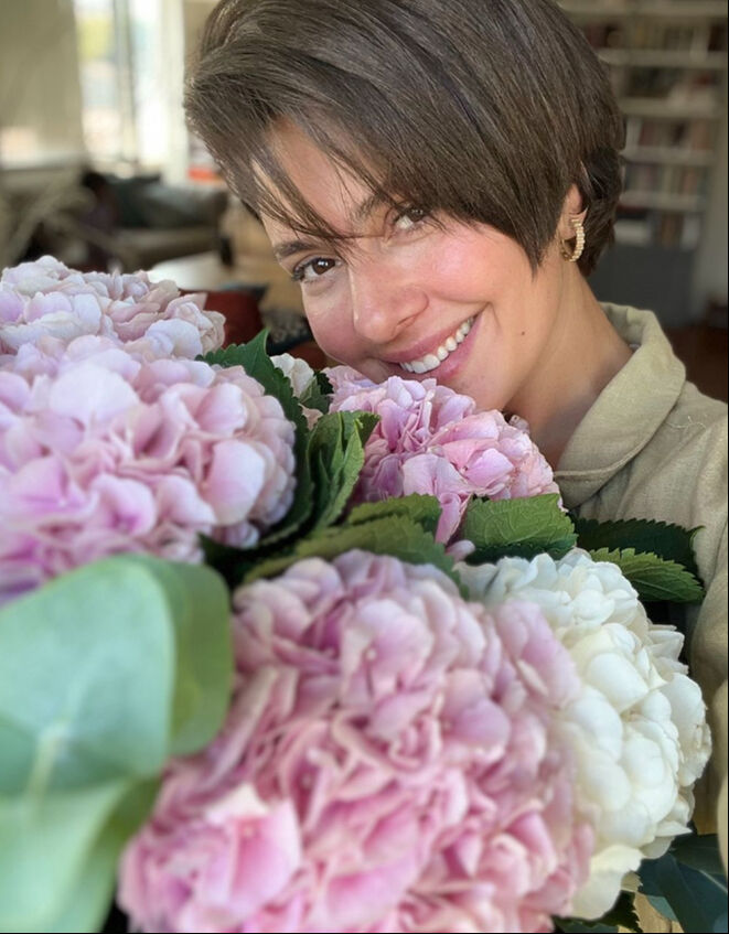 Bergüzar Korel imaj değiştirdi! Yeni haline yorum yağdı - 2. Resim