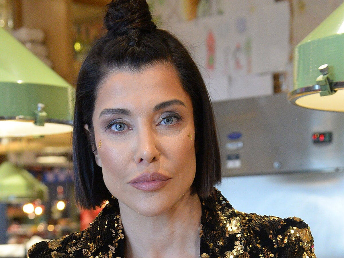 Deniz Akkaya 'Yok artık' dedirtti: Dakikası bin TL - 1. Resim