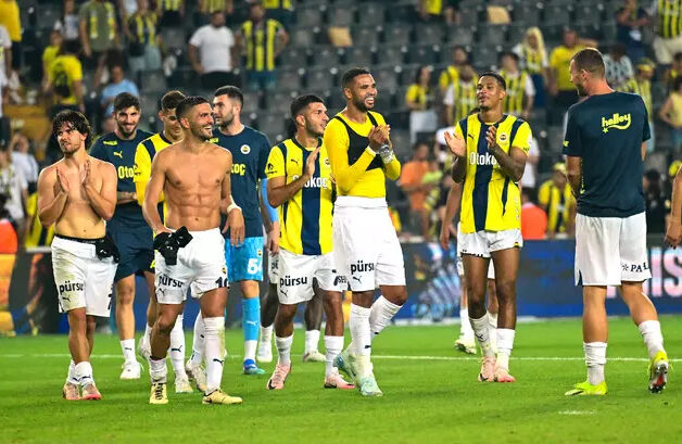 Ferdi Kadıoğlu Fenerbahçe'ye veda mı etti? O anlar sosyal medyada gündem oldu - 3. Resim