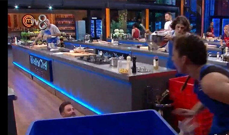 MasterChef'te olaylı bölüm! Deniz'in sözlerinden sonra Ayşe gözyaşlarına boğuldu - 2. Resim