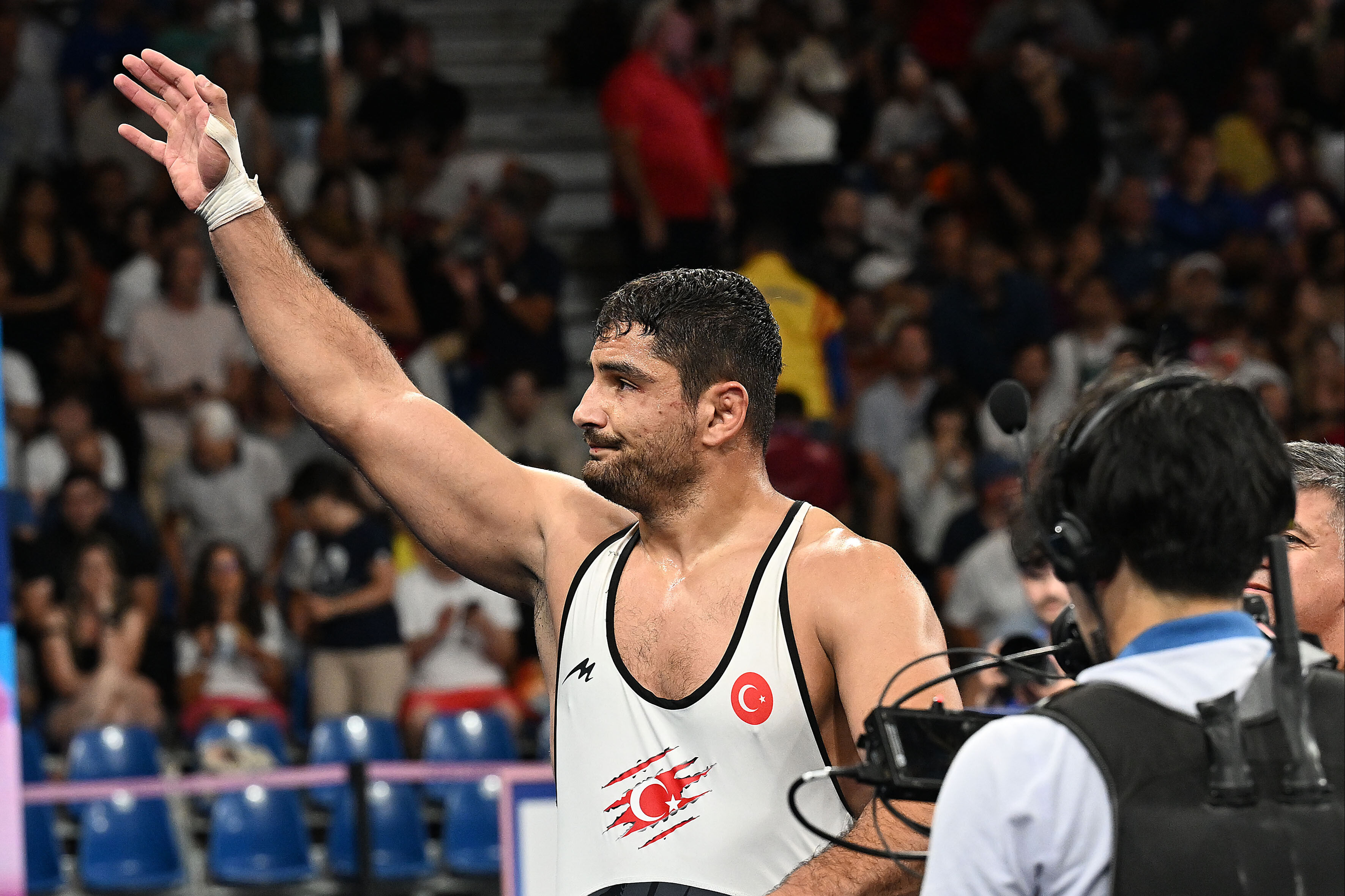 Milli güreşçi Taha Akgül Paris'te bronz aldı, kariyerini noktaladı - 4. Resim
