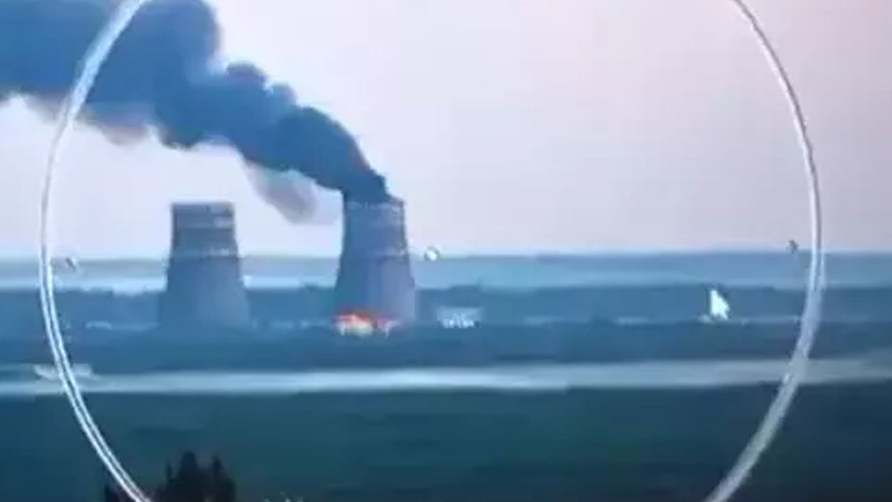 Zaporijya Nükleer Güç Santrali'nde yangın! Ukrayna ile Rusya'dan karşılıklı suçlama Nükleer tehlike kapıda! Ukrayna'daki yangın Çernobil'i hatırlattı - 1. Resim