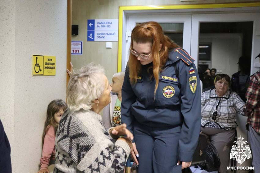 Rus topraklarına giren Zelenskiy 'devam' sinyali verdi: Savaş saldırganın topraklarına taşındı - 4. Resim