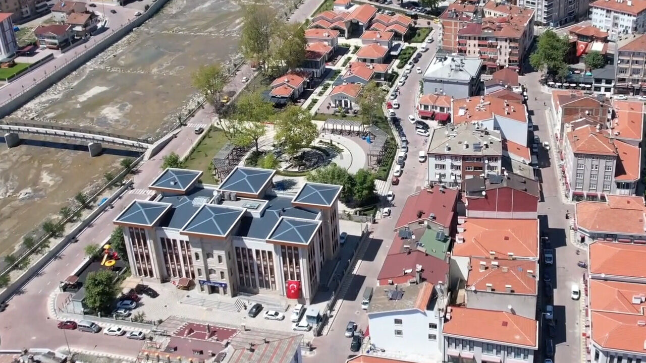 Sel felaketinin yaşandığı Bozkurt'u bir de şimdi görün! Bakan Kurum: Sözümüzü tuttuk - 1. Resim