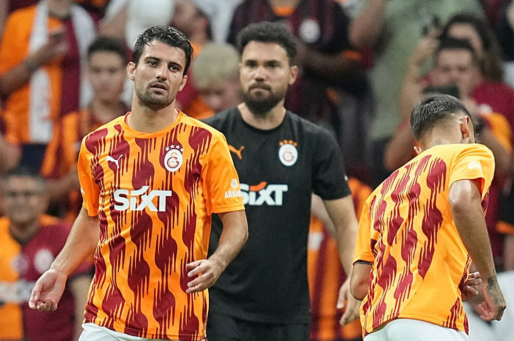 Galatasaray'a 3 futbolcu yolcu! Okan Buruk, Hatayspor maçında 11'de şans vermişti... - 4. Resim