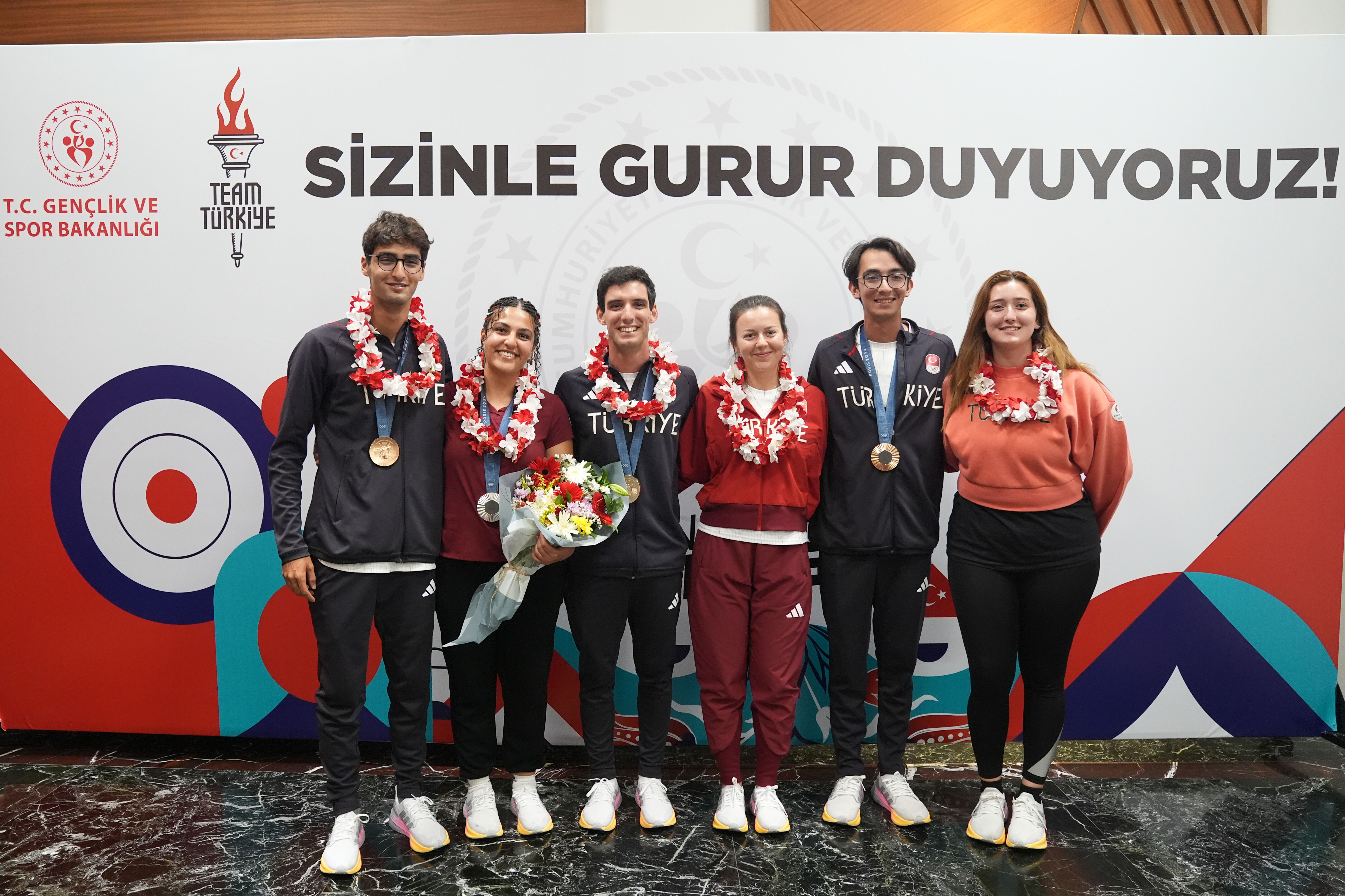 Spor Bakanı Osman Aşkın Bak'tan olimpiyat değerlendirmesi! 