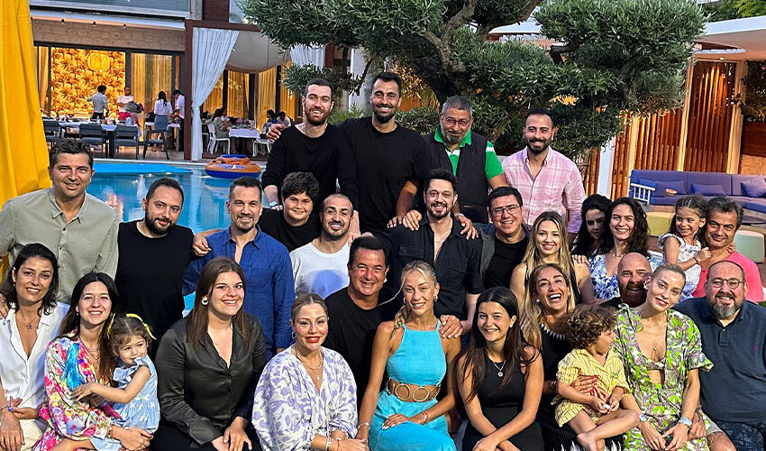 Acun Ilıcalı 4. kez nikah masasına oturuyor! Tarih ve düğün yeri de belli oldu Acun Ilıcalı 4. kez nikah masasına oturuyor! Tarih ve düğün yeri de belli oldu - 2. Resim