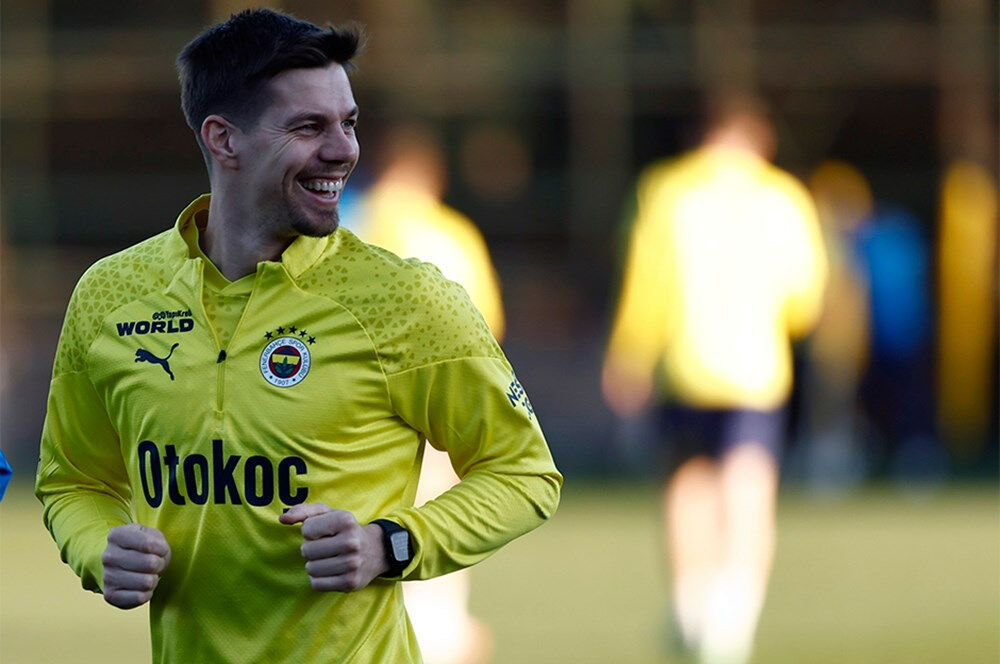 Alex, Fenerbahçeli yıldızları Antalya'ya getirmek için harekete geçti! 2 isme birden teklif - 4. Resim