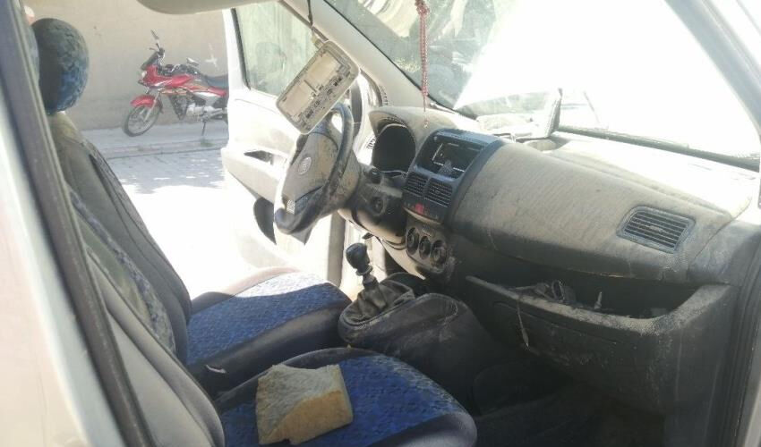 Bozulan aracını &ccedil;alıştırmak isteyince olanlar oldu! Az kalsın can veriyordu&hellip; &ldquo;Kurtulmak i&ccedil;in m&uuml;cadele ettim&rdquo; - 5. Resim