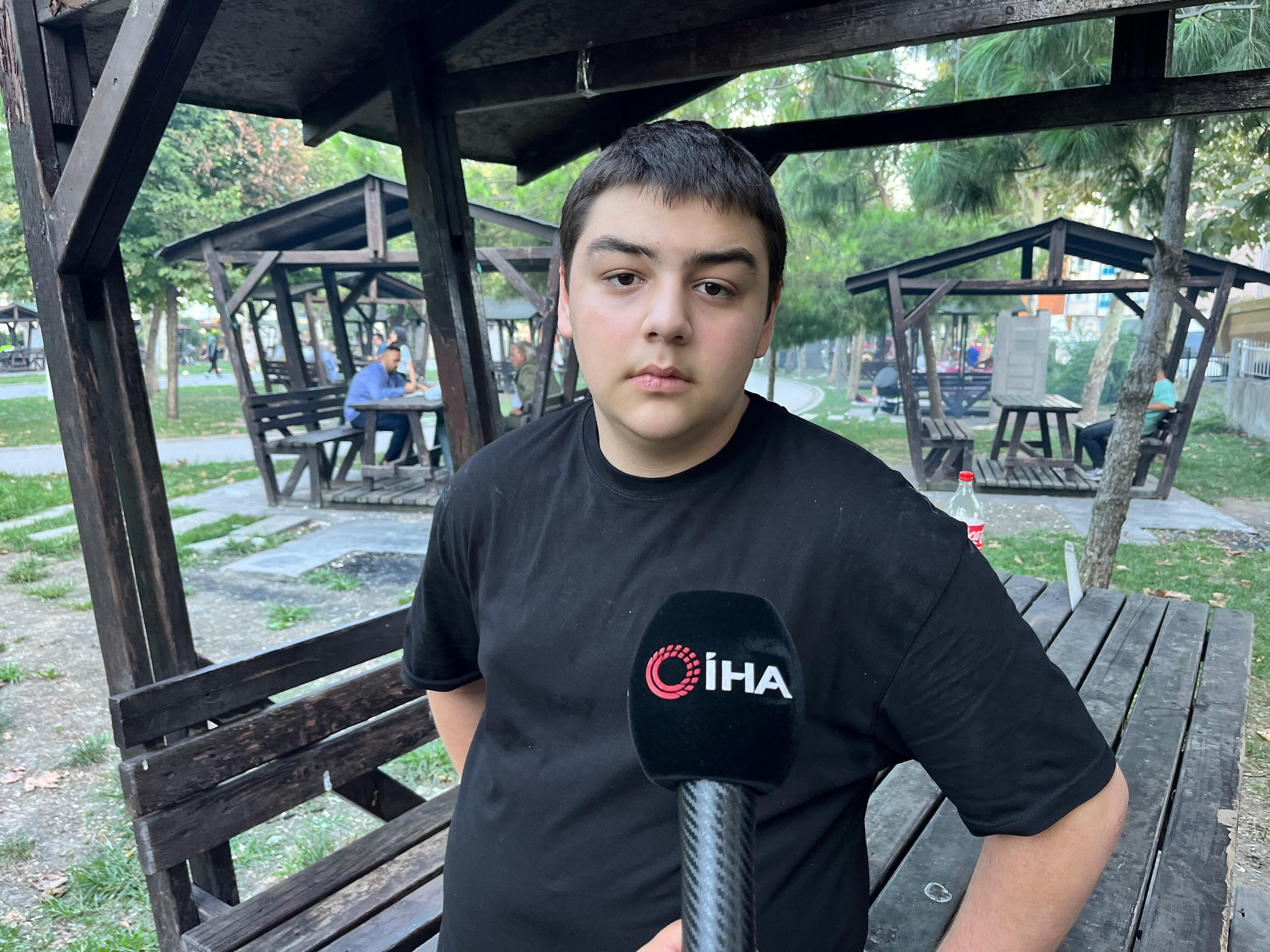 Cami avlusunda dehşet saçan balta ve bıçaklı saldırganın arkadaşı konuştu - 4. Resim