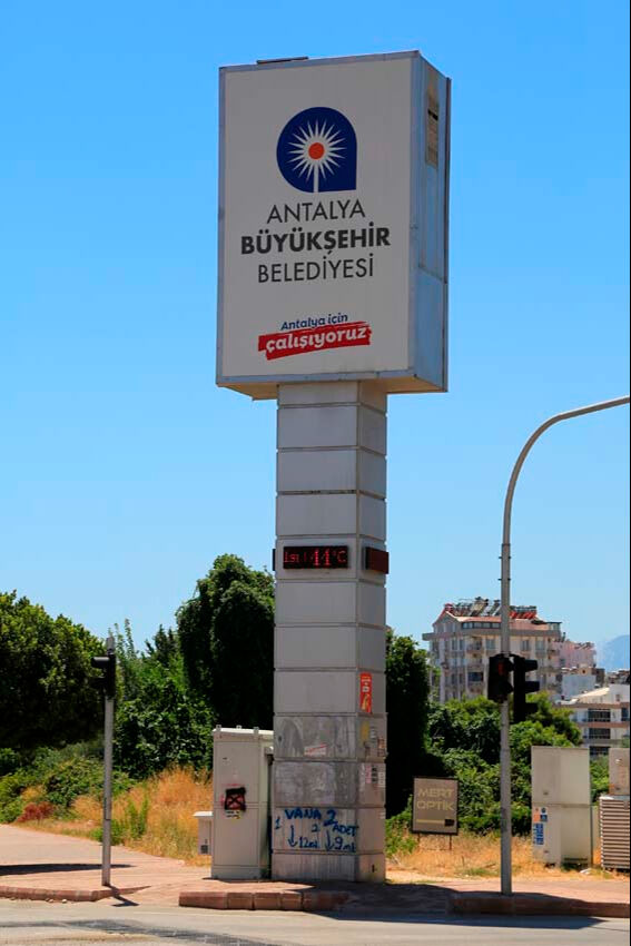 Denizin bile yaktığı Antalya'da termometreler &ccedil;ıldırdı - 2. Resim