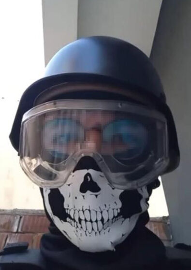 Eskişehir'de baltalı dehşet! 5 kişiyi yaralayan Arda K'nın hedefinde bir siyasi parti varmış - 1. Resim