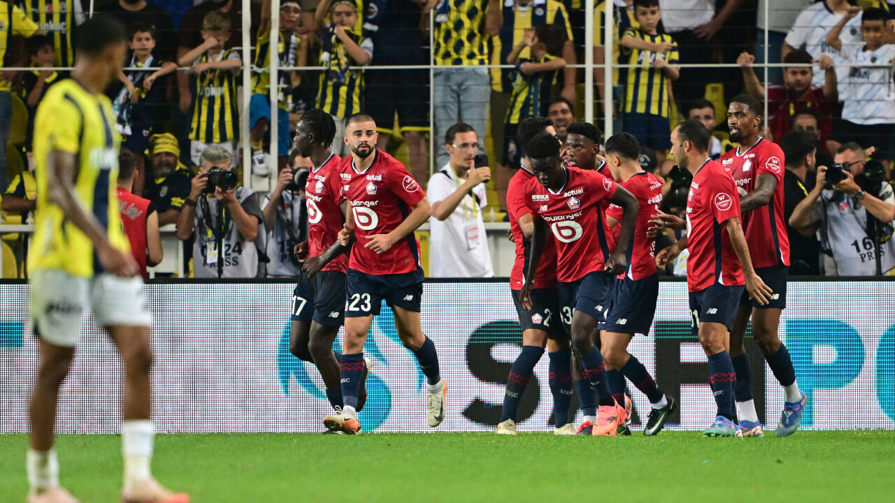 Fenerbahçe, Şampiyonlar Ligi'ne veda etti! Lille, Kadıköy'den turla ayrıldı - 1. Resim