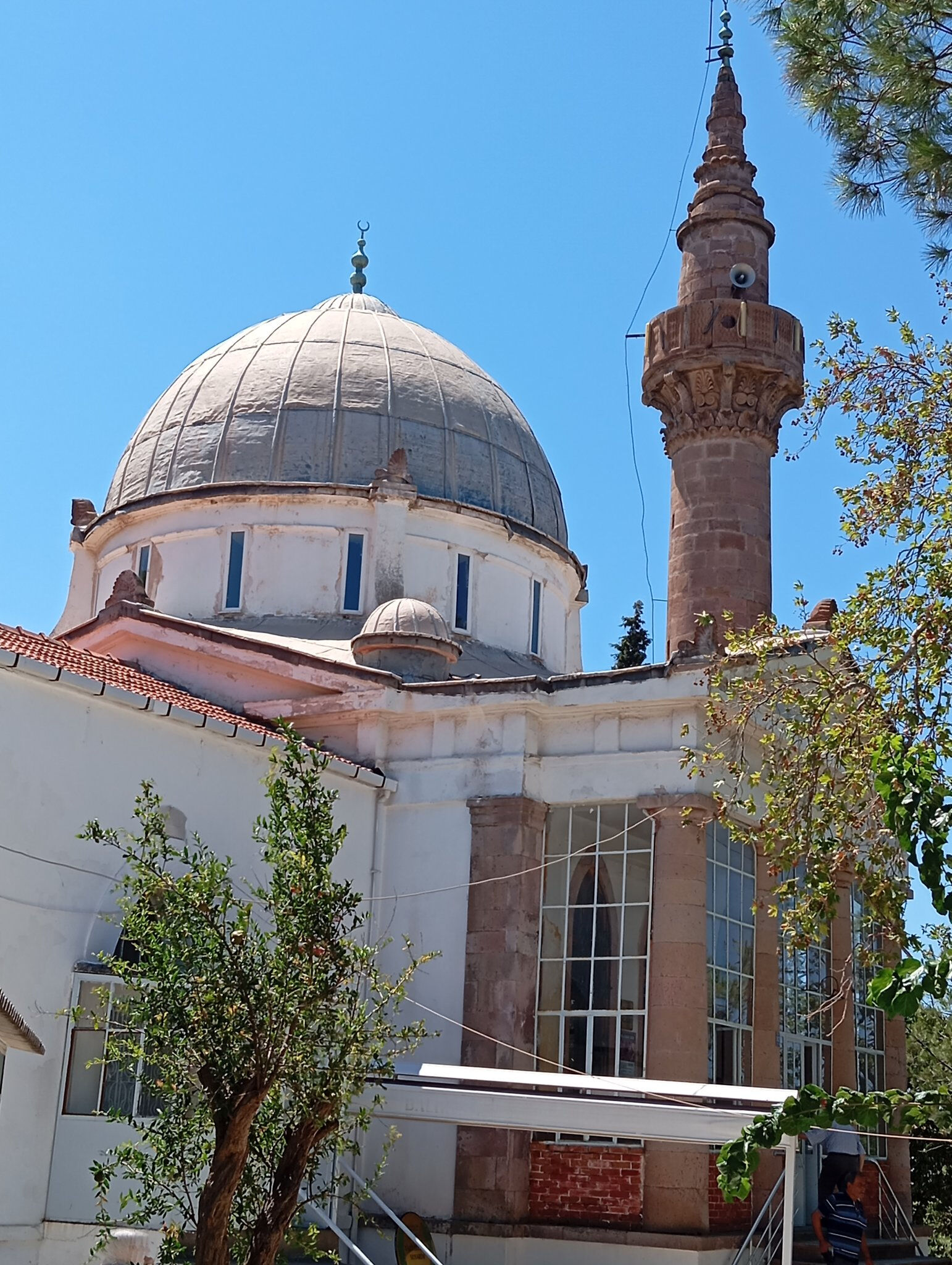 Sultan Abdülhamid'in Balıkesir'e yaptırdığı Ayvalık Hamidiye Camii restorasyon bekliyor - 1. Resim