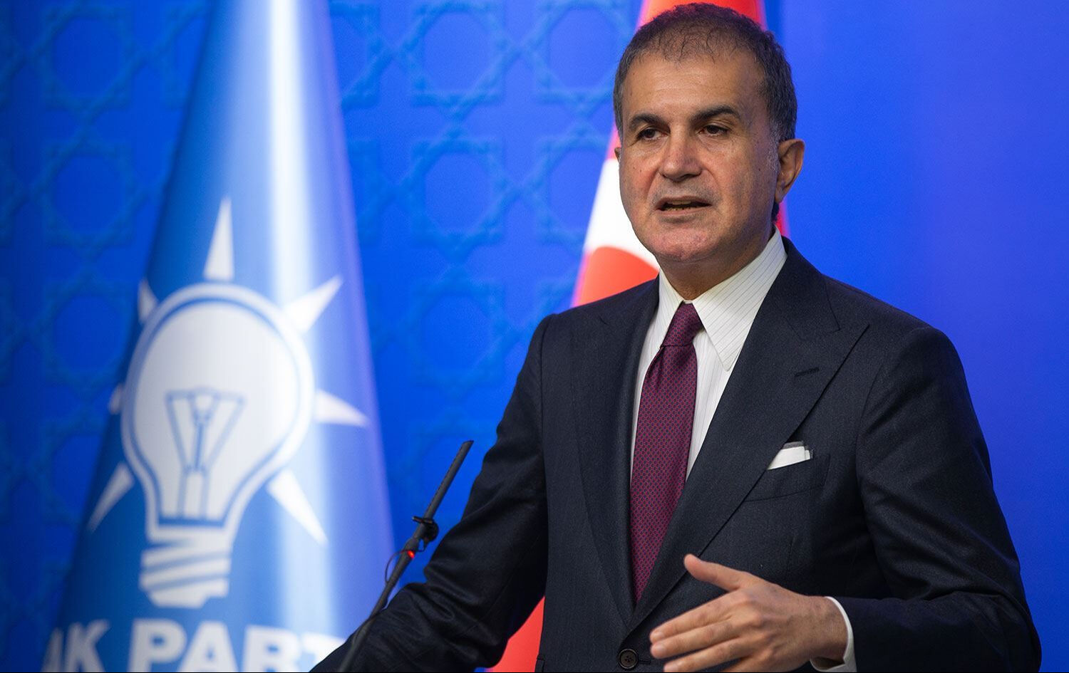 YRP'de istifa sonrası Erbakan'ın 'şantaj' iddiasına Ömer Çelik'ten tepki geldi YRP'de istifa sonrası Erbakan'ın 'şantaj' iddiasına Ömer Çelik'ten tepki geldi - 3. Resim