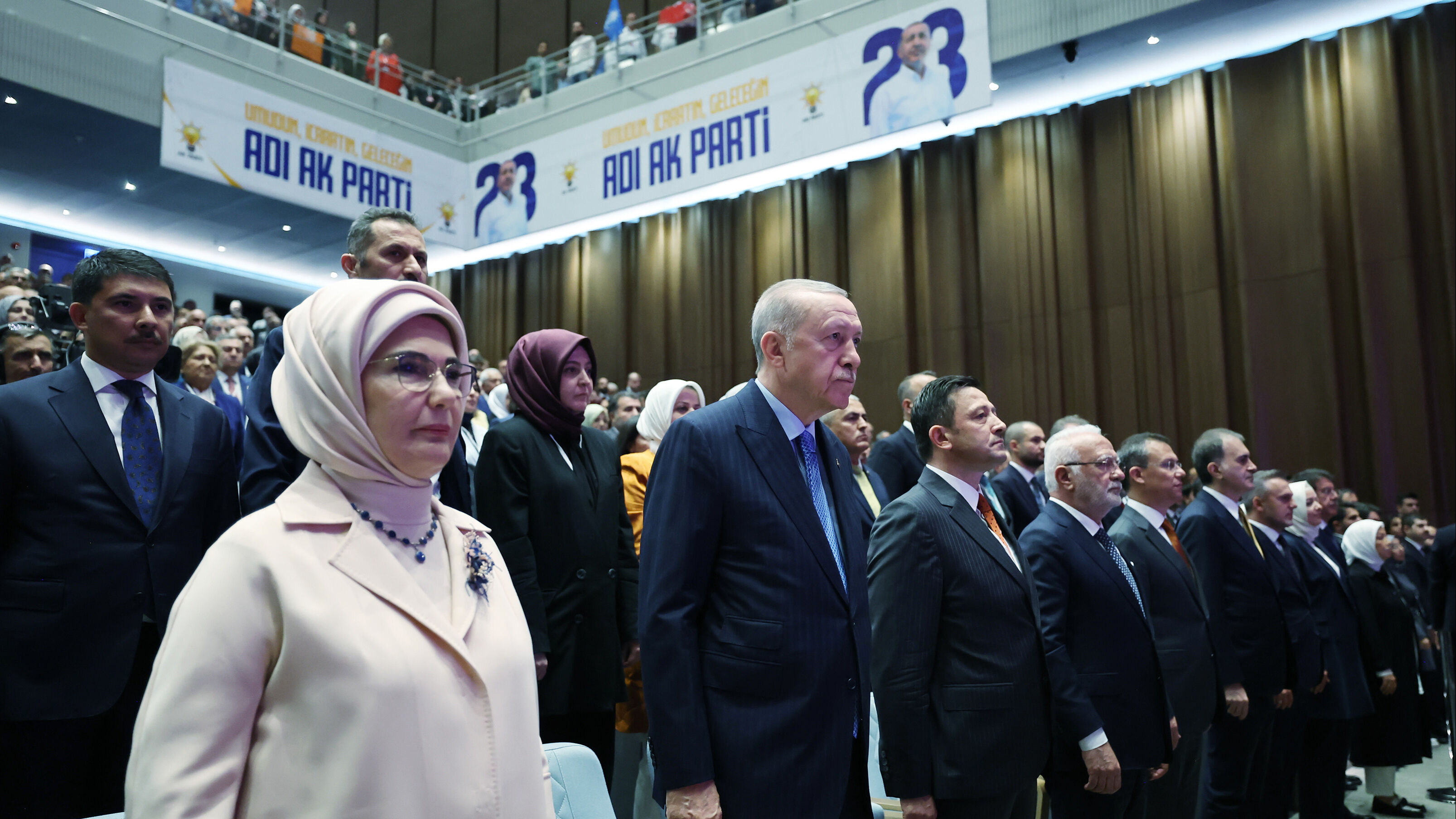 AK Parti'nin 23. yılı! Cumhurbaşkanı Erdoğan: Yorgun-bitkin hisseden kenara çekilsin - 2. Resim