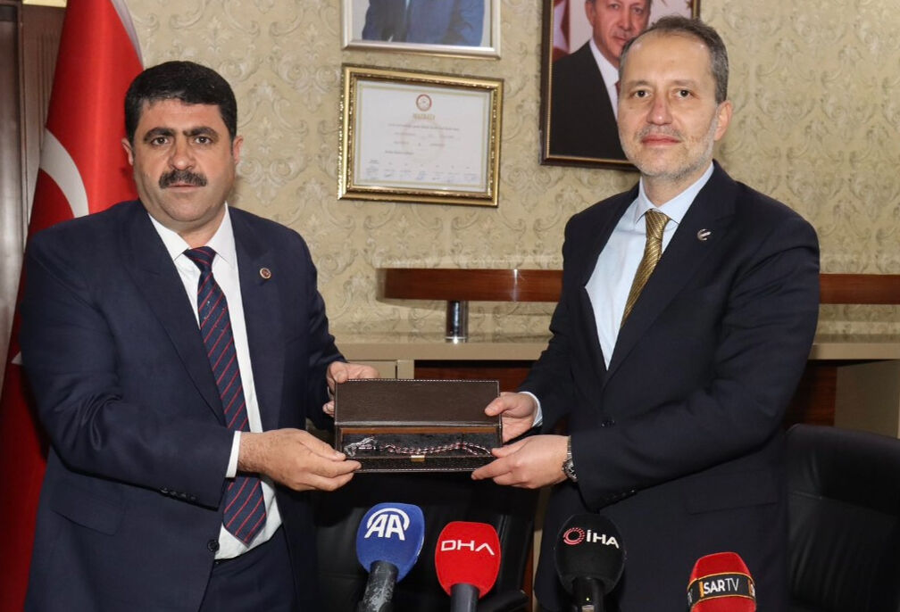 Cumhurbaşkanı Erdoğan tek tek duyurdu! İşte AK Parti'ye geçen 15 isim Cumhurbaşkanı Erdoğan tek tek duyurdu! İşte AK Parti'ye geçen 15 isim - 15. Resim