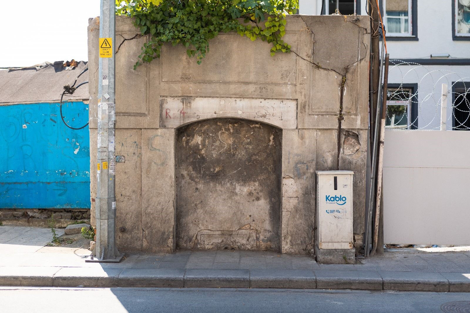 İstanbul Fatih'te 100 tarihi çeşme restore edilerek yeniden suya kavuşturuldu Fatih'te tarihi 100 çeşme restore edilerek yeniden suya  kavuşturuldu - 1. Resim