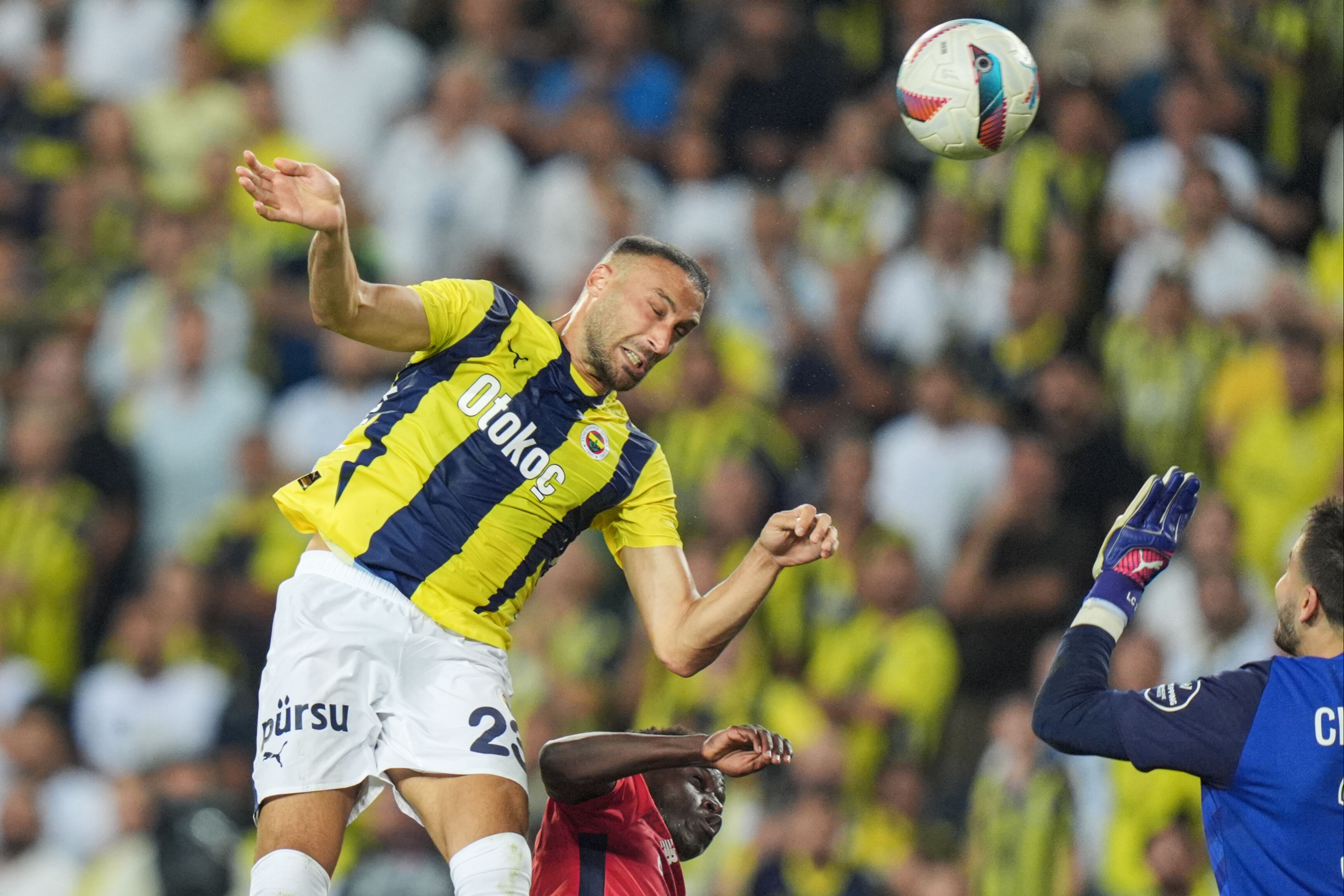 Fenerbahçe'nin muhtemel rakipleri belli oldu! UEFA Avrupa Ligi 2024 kura çekimi ne zaman yapılacak? UEFA Avrupa Ligi maçları ne zaman başlıyor? - 1. Resim