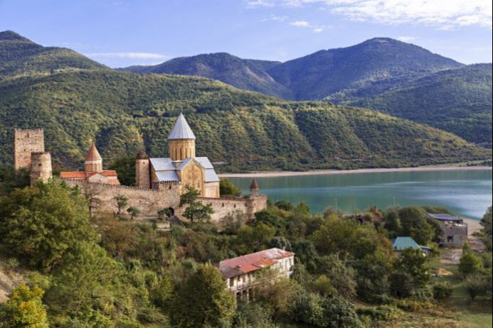 Gürcistan'da bulunan en iyi 5 tarihi ve turistik yer 2024 Gürcistan'da bulunan en iyi 5 tarihi ve turistik yer 2024 - 8. Resim