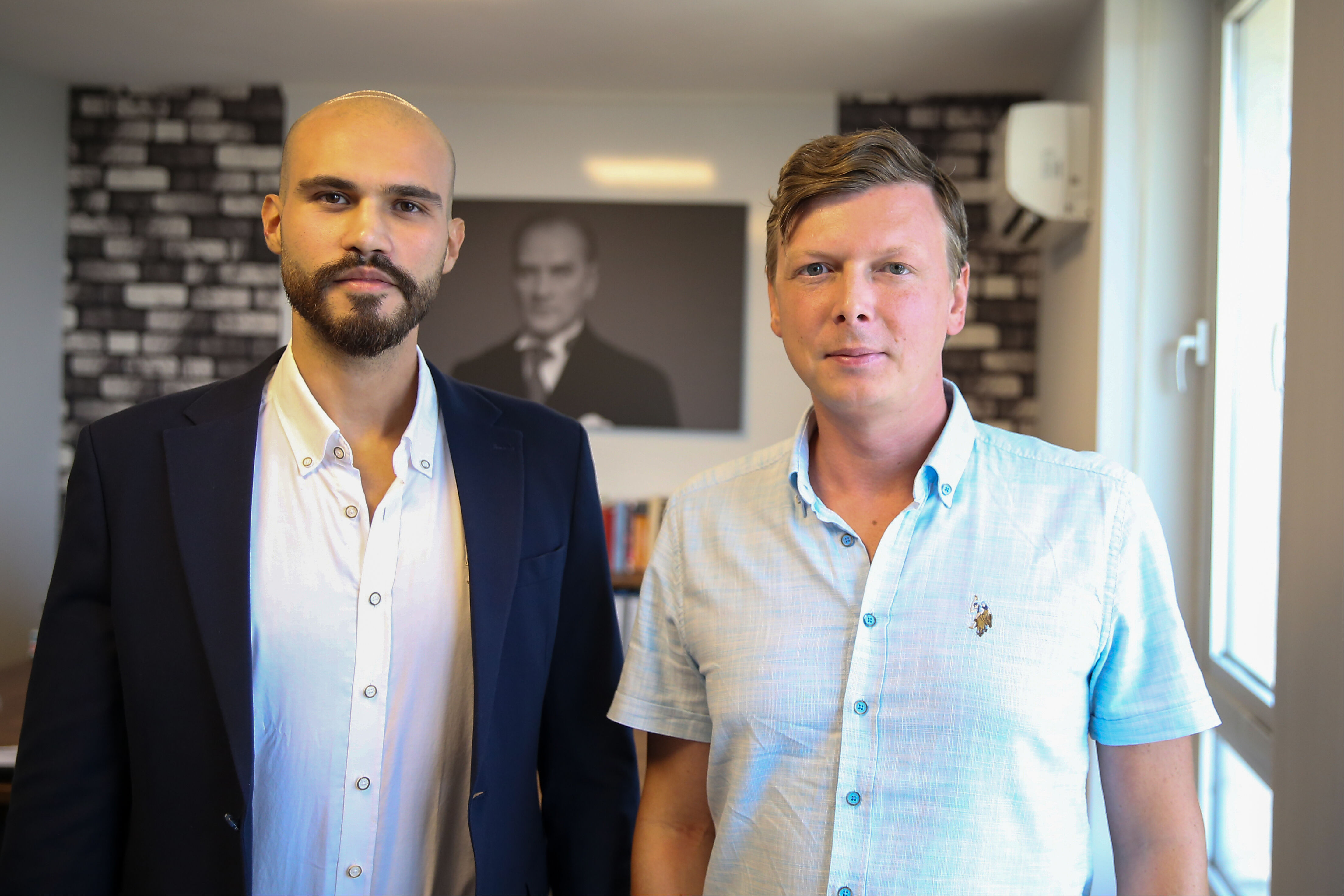 Rus iş insanına işkence ile 100 milyon liralık senet imzalattılar! Alacaklıyı öğrenince şok oldu Rus iş insanına işkence ile 100 milyon liralık senet imzalattılar! Alacaklıyı öğrenince şok oldu - 2. Resim