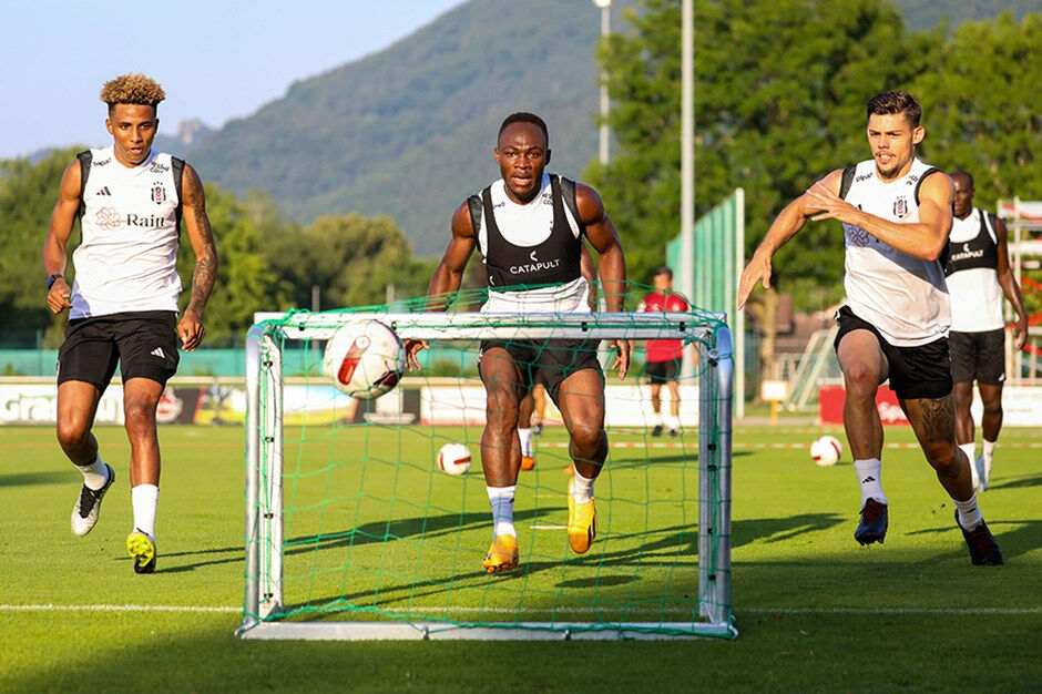 Beşiktaş 6 ay önce transfer ettiği yıldız ismi satıyor! Giovanni van Bronckhorst onay verdi Beşiktaş 6 ay önce transfer ettiği yıldız ismi satıyor! Giovanni van Bronckhorst onay verdi - 3. Resim