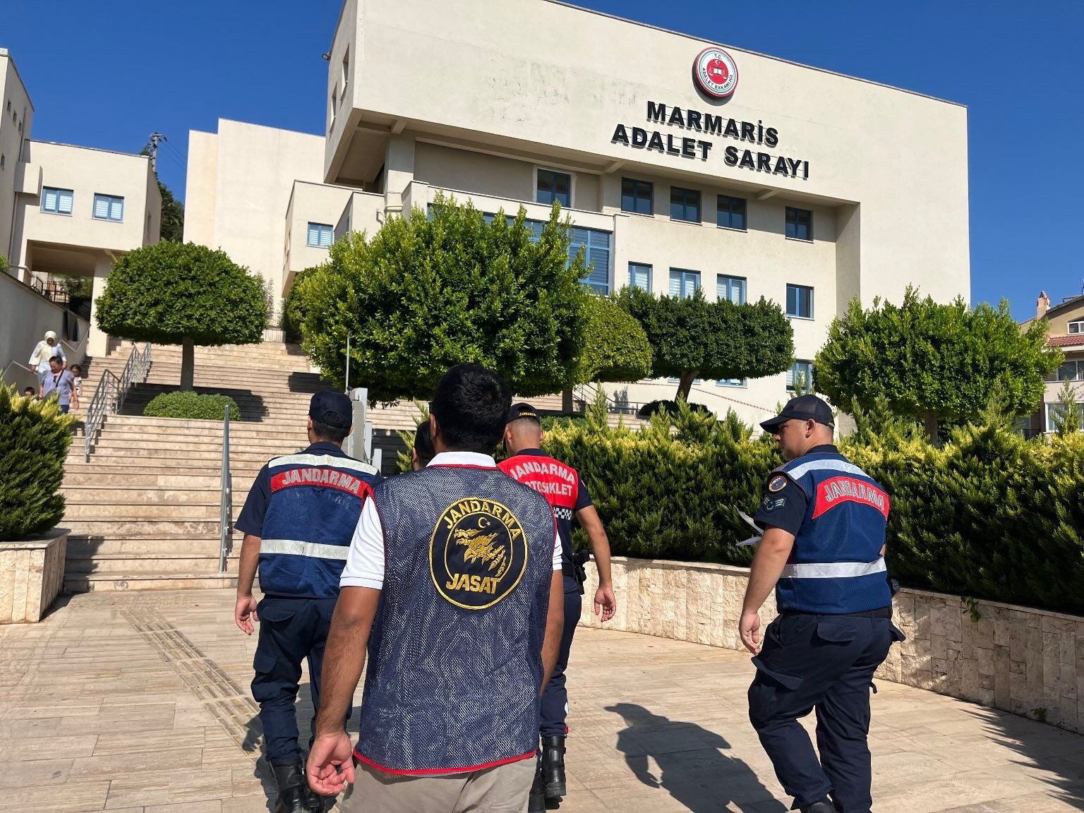 Cinsiyetini de değiştirmişti ama daha fazla kaçamadı! JASAT, istihbarat unsurları hepsi devreye girdi - 1. Resim