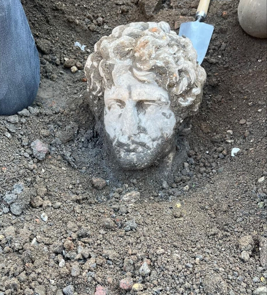 Düzce'de tarihi keşif! Antik kentte 1800 yıllık büst bulundu - 1. Resim
