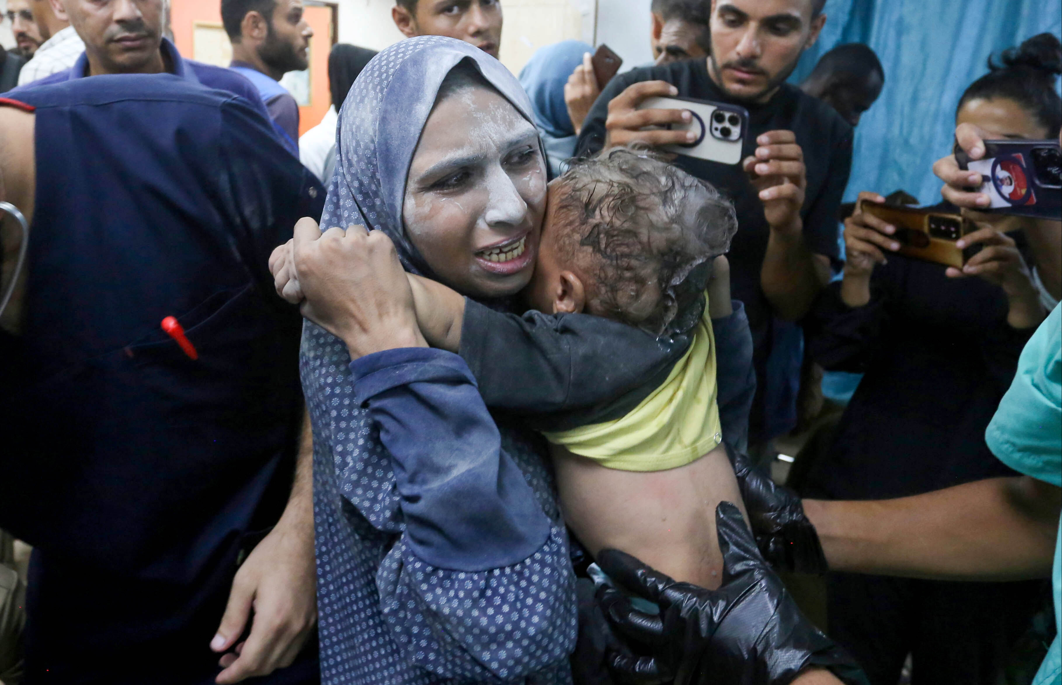 İsrail müzakereler sürerken saldırdı! Filistinli çocuklar bombaların hedefi oldu - 1. Resim