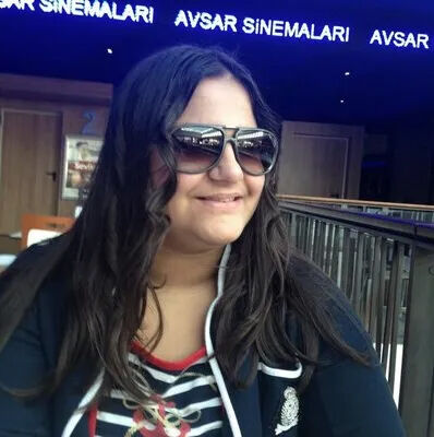 Kibariye’nin kızı Birgül son haliyle şaşkına çevirdi! Gören ‘yok artık’ diyor Kibariye’nin kızı Birgül son haliyle şaşkına çevirdi! Gören ‘yok artık’ diyor - 1. Resim