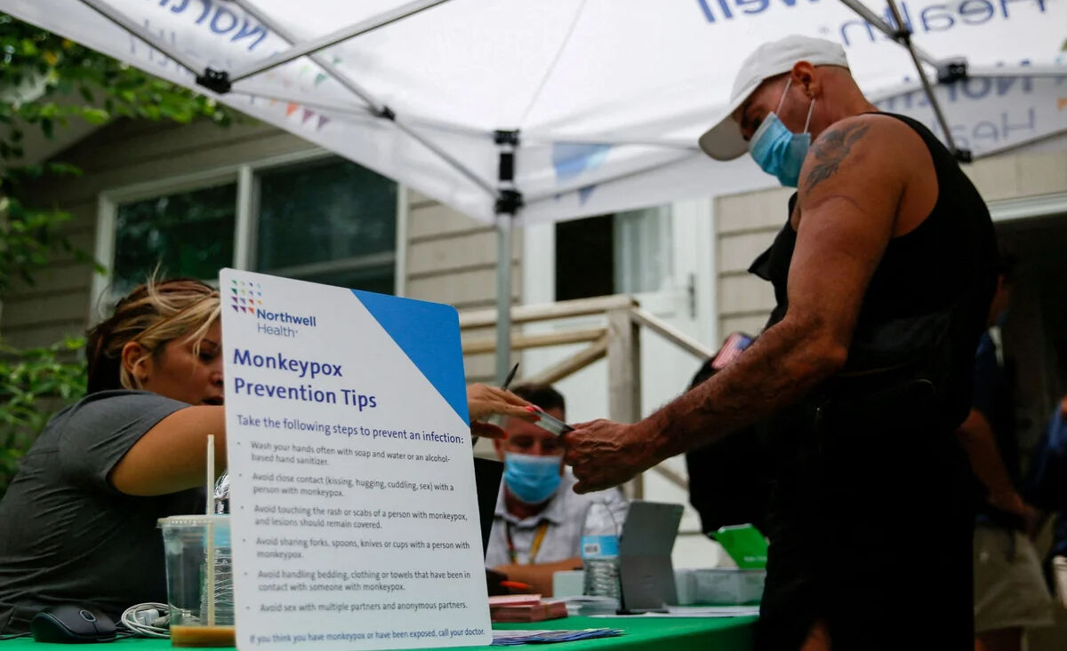 Maymun çiçeği virüsü cinsel yolla bulaşmaya ne zaman başladı? Neden önce eşcinseller aşılandı? Maymun Çiçeği virüsü cinsel yolla bulaşmaya ne zaman başladı? Neden eşcinseller aşılandı? - 5. Resim