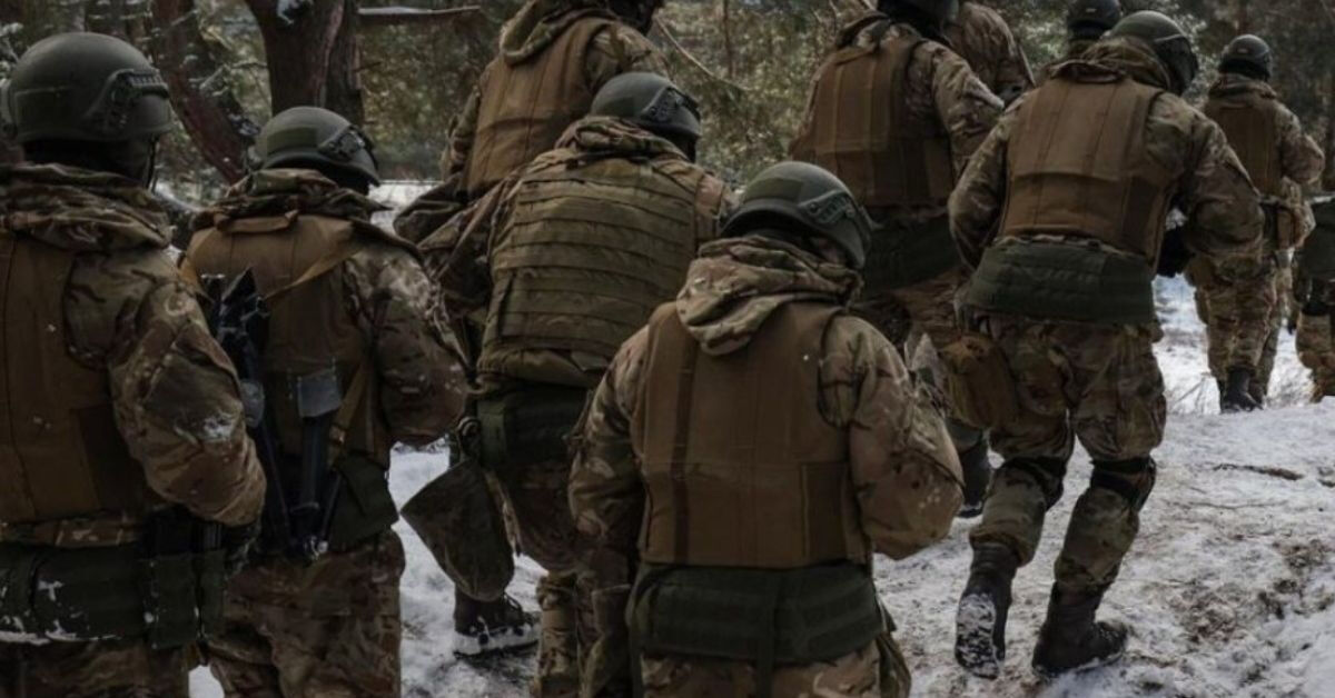Ukrayna, Rus askeri konvoyunu vurdu: Onlarca ölü ve esir var Ukrayna, Rus askeri konvoyunu vurdu: Onlarca ölü ve esir var - 1. Resim