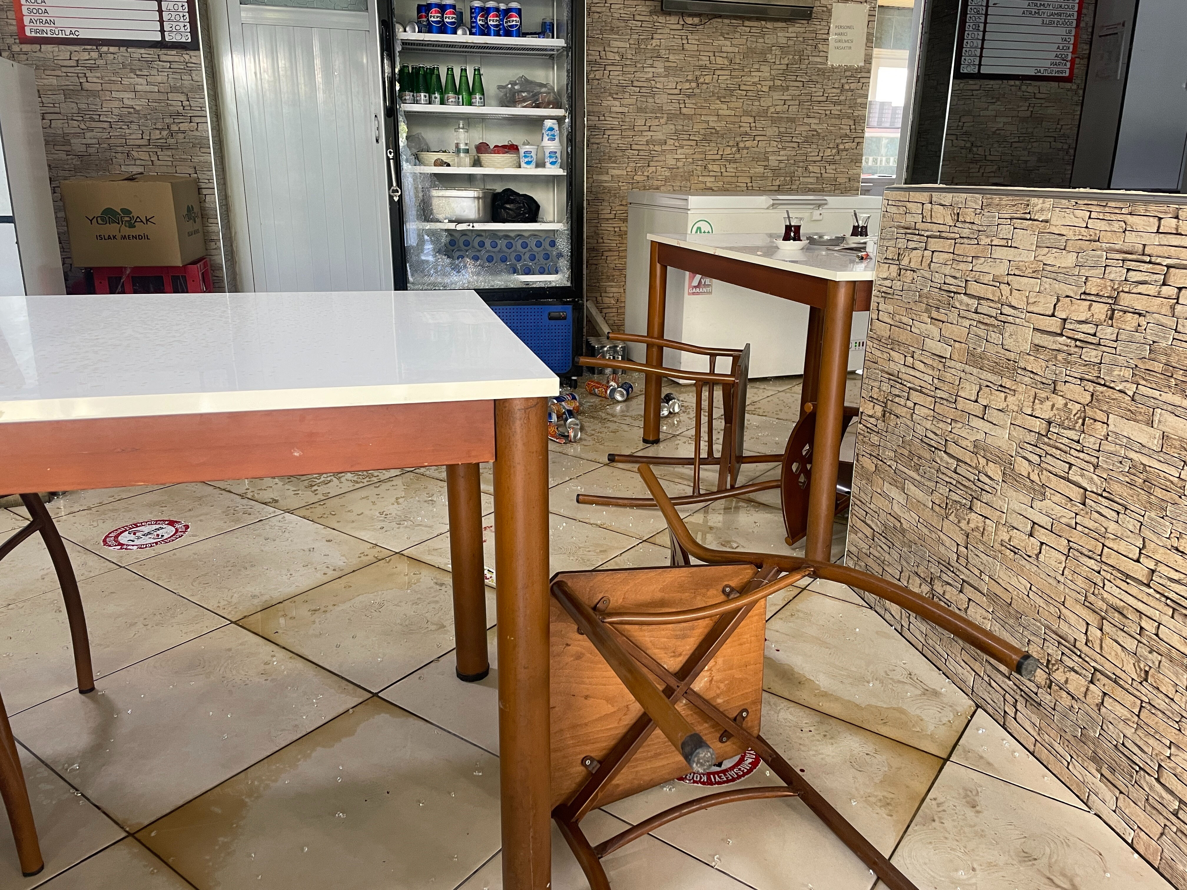 Adana’da dehşet! 'Sıfır Bir' dizisi oyuncusu Taner Adakaner sırtından vuruldu! - 1. Resim