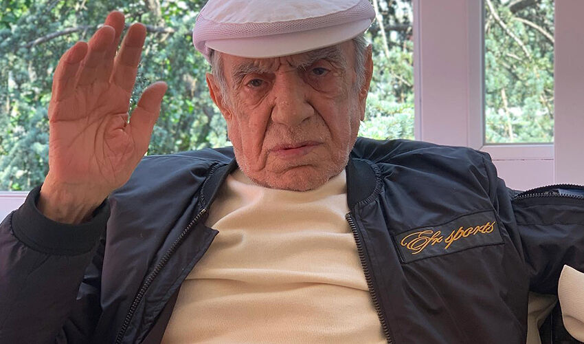 Aydemir Akbaş’ın son durumu: Yoğun bakımdaki oyuncu entübe edildi - 2. Resim