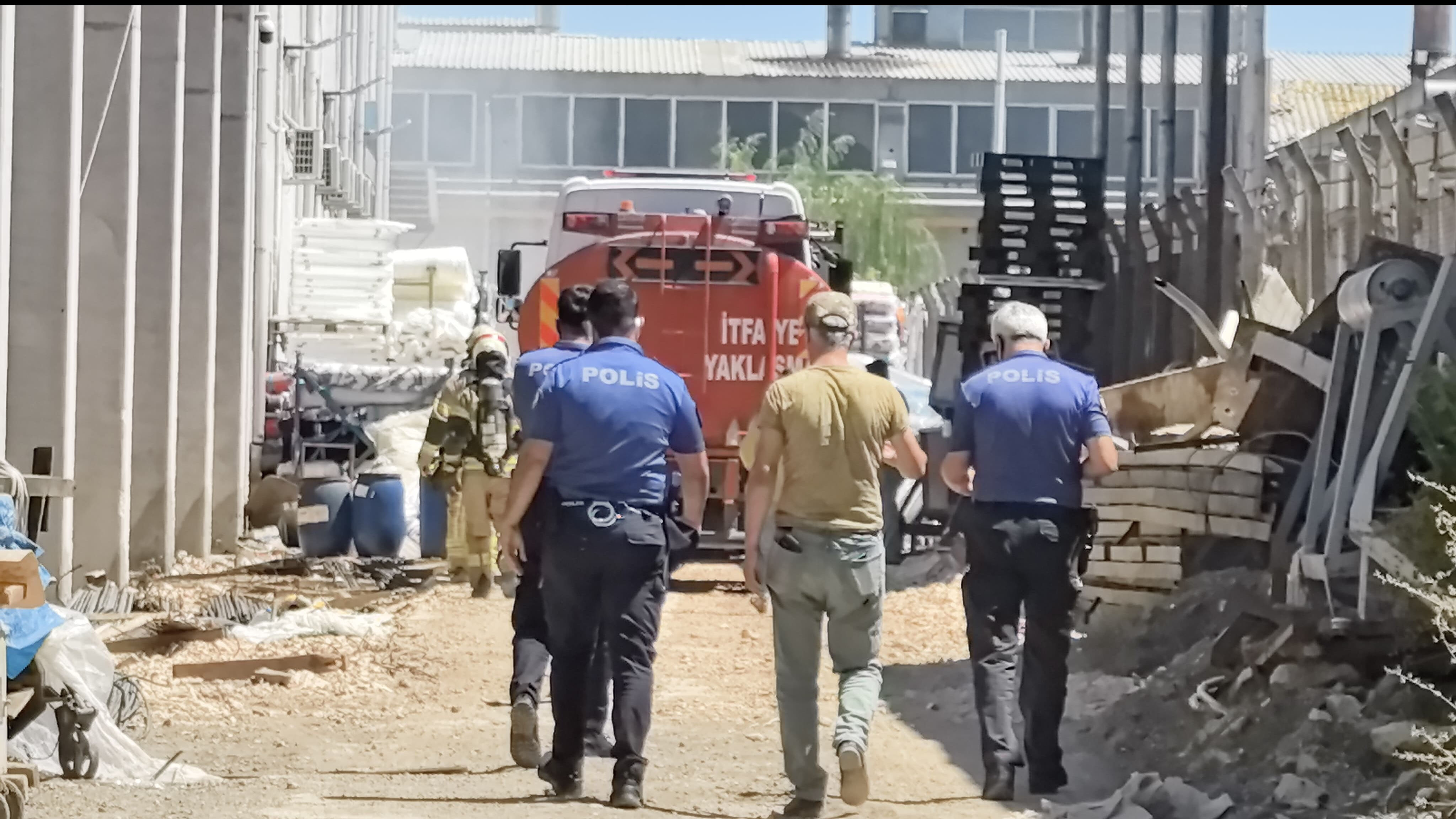 Bursa'da kimyasal sızıntı! 11 işçi hastanelik oldu - 2. Resim