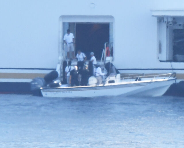 İş adamı Ricardo Salinas Pliego tatil için Bodrum'u tercih etti! Lüks yatı dikkat çekti - 2. Resim