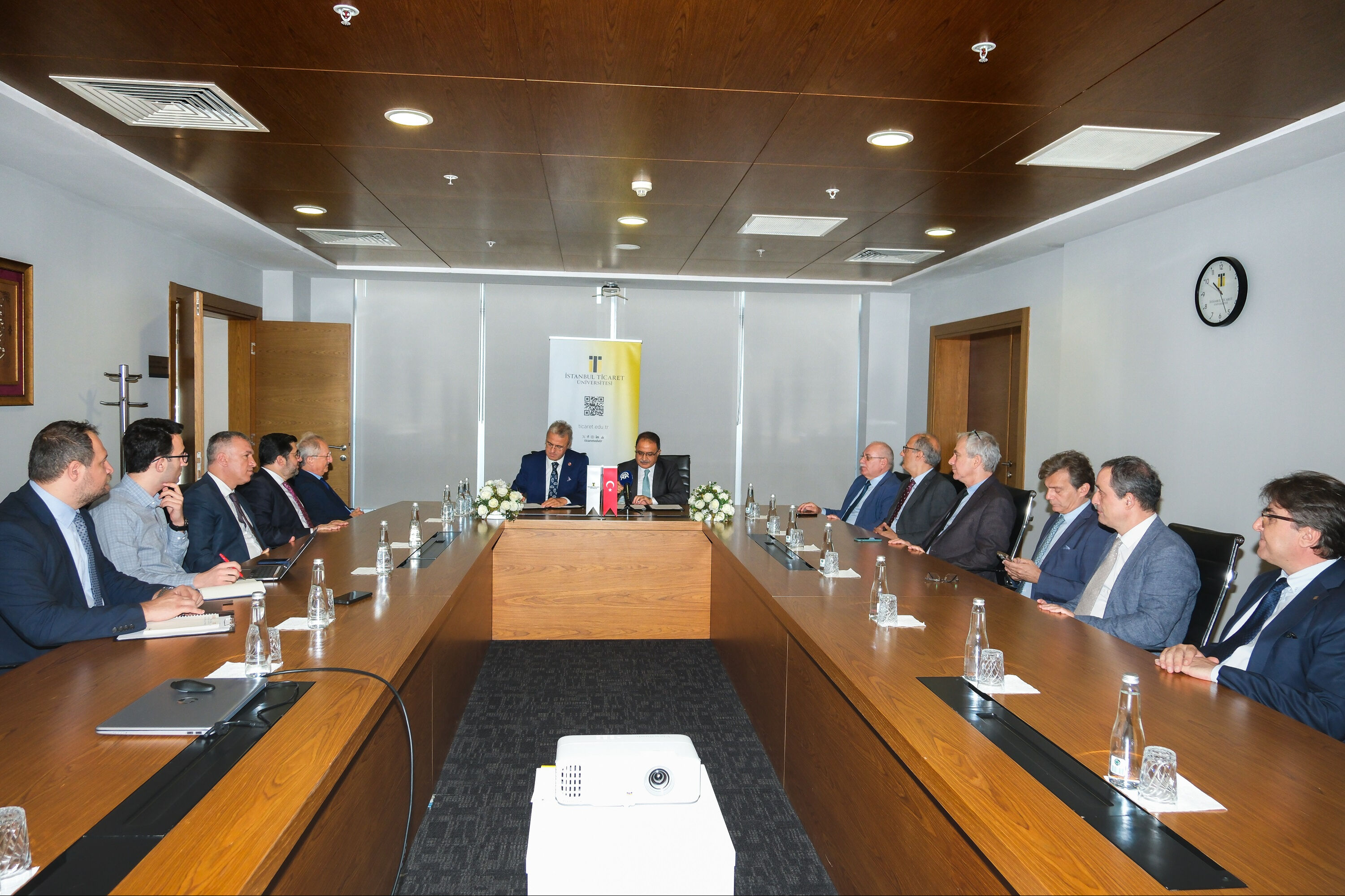 İstanbul Ticaret Üniversitesi ve Kamu Gözetimi Kurumu'ndan sürdürülebilirlik için stratejik iş birliği İstanbul Ticaret Üniversitesi ve Kamu Gözetimi Kurumu'ndan sürdürülebilirlik için stratejik iş birliği - 1. Resim