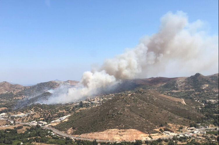 İzmir'deki yangında korkunç bilanço! 16 ev kül oldu, 84'ü tahliye edildi - 4. Resim