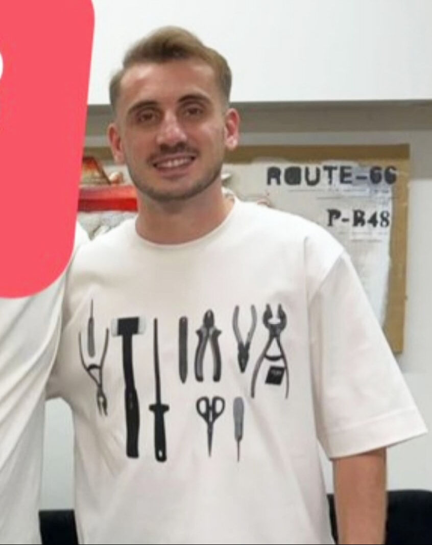 Kerem Aktürkoğlu'nun giydiği tişört olay oldu! Fiyatı şoke etti - 2. Resim