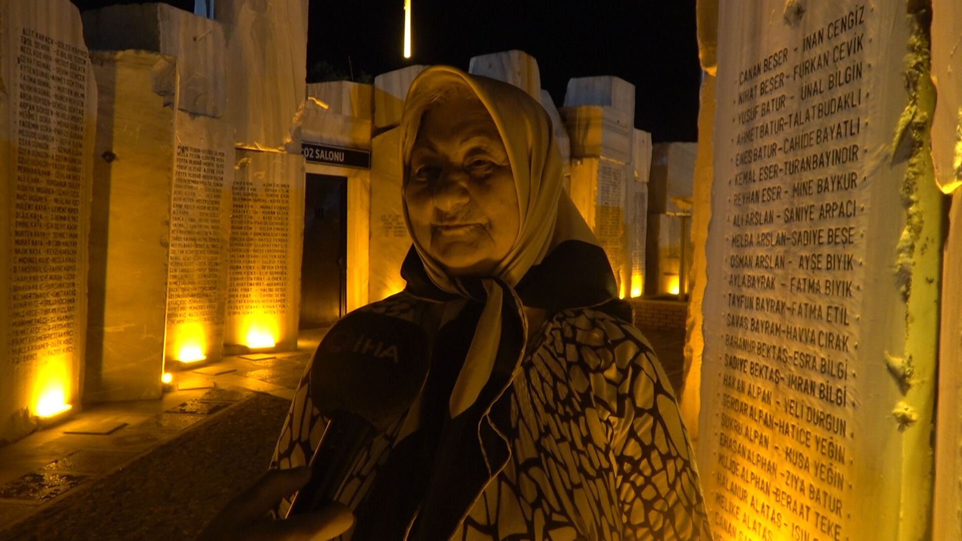 Marmara Depremi’nin 25. yılında konuştular! Yalova Gölcük'te enkazdan kurtarılan Tuna ailesi o anları anlattı - 1. Resim