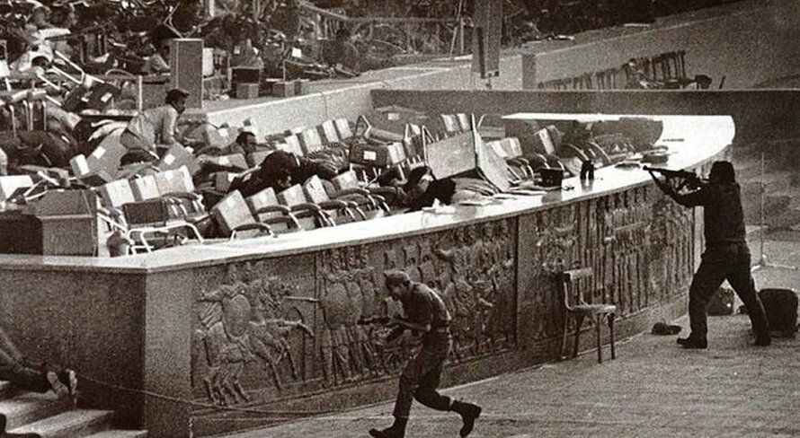 Prens Selman'ın ölüm korkusu! 'Enver Sedat' örneği uykularını kaçırdı Prens Selman'ı ölüm korkusu sardı: Enver Sedat örneği verip Amerika'ya sordu - 7. Resim